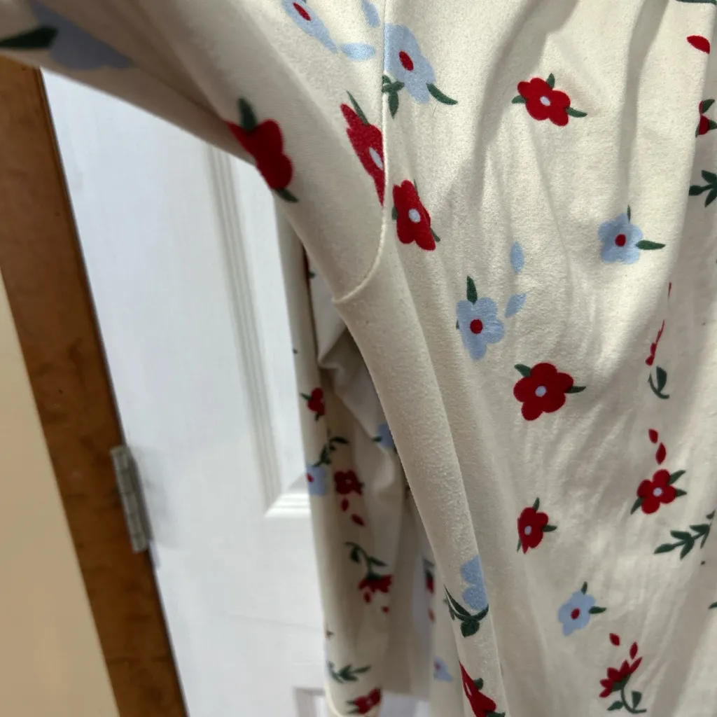 Essentials Red and Blue Floral Loungewear Size L - Image 7