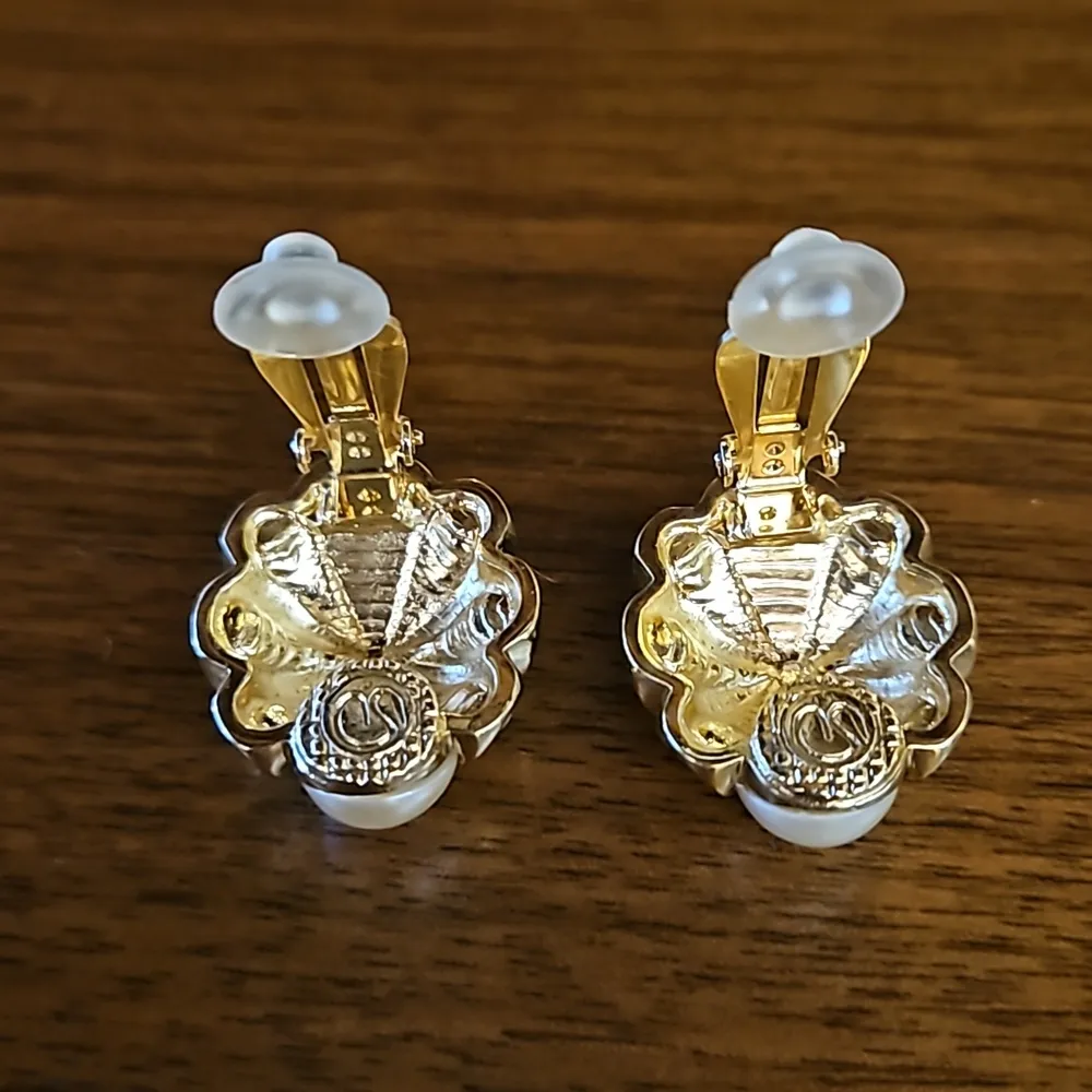 💕ST. JOHN💕 Clip On Earrings ~ Gold Imitatation Pearl with Crystals NWOT - Image 7
