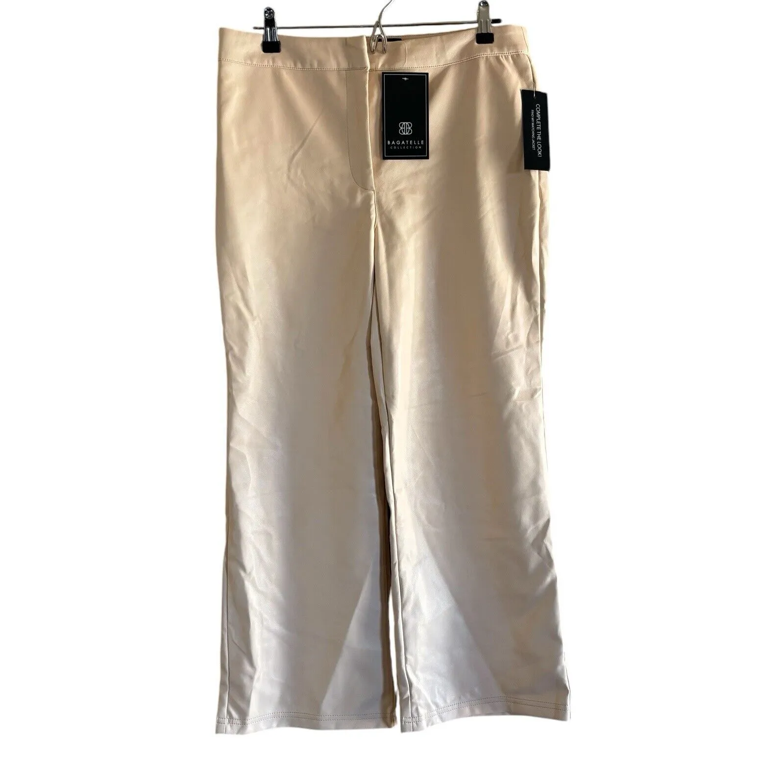 NWT Bagatelle Collection Size M Beige Faux Leather Wide Leg Cropped Pants Office - Image 3