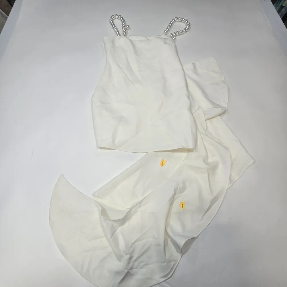 Lovers and Friends Nieve Mini Dress in White - Image 2