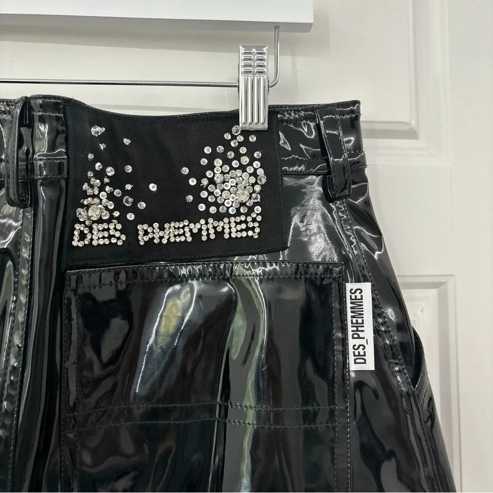 Des Phemmes Vinyl coated pants rhinestone Size 4 - Image 6