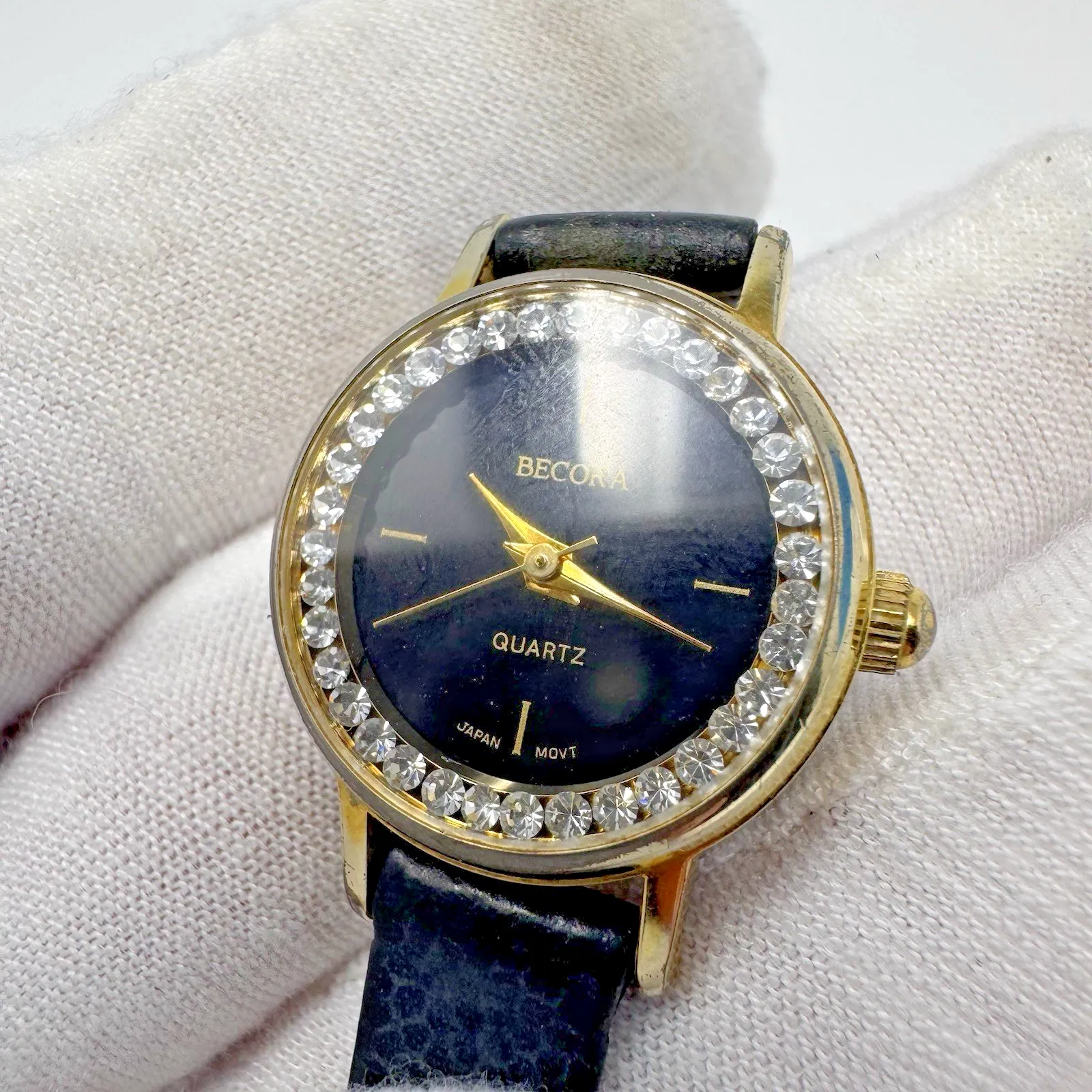 Becora Timewear Watch Quartz Black Dial Crystal Bezel Japan Movt Works 1” - Image 5