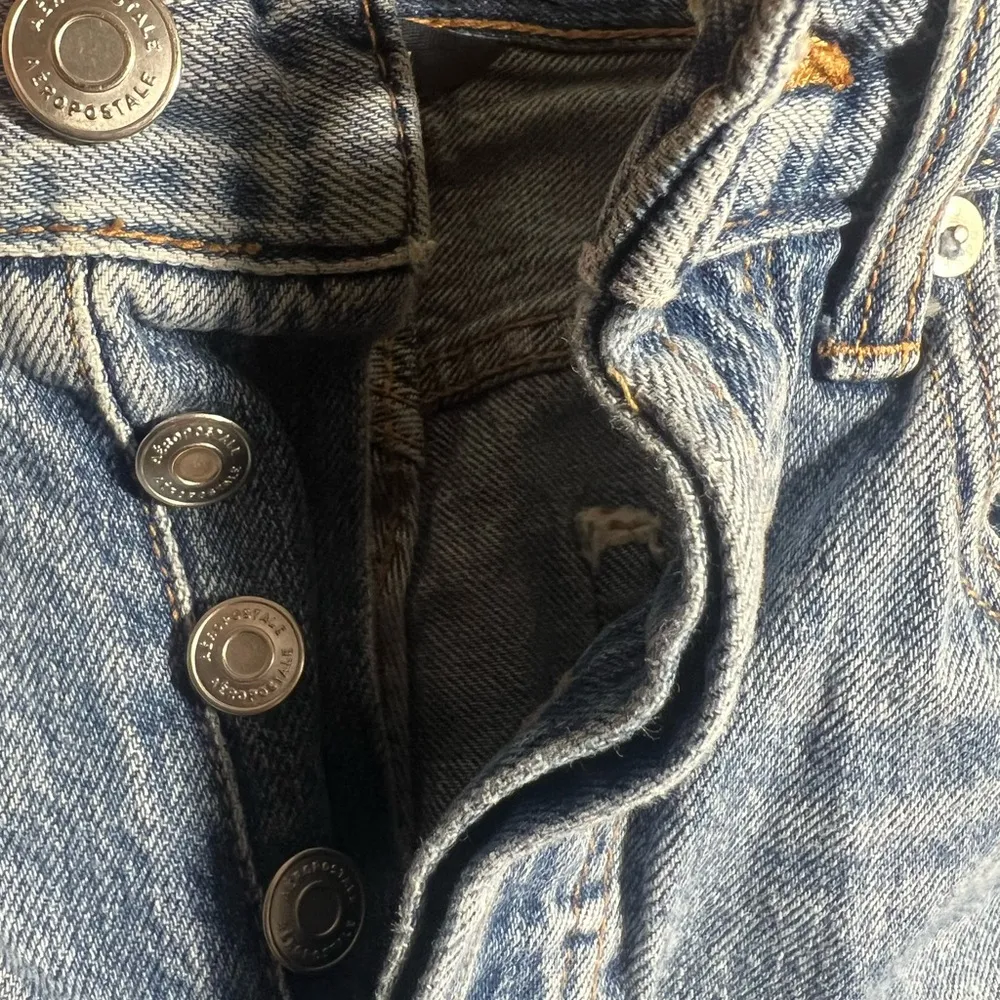 Aeropostale Light Blue Distressed Straight Leg Jeans - Image 4