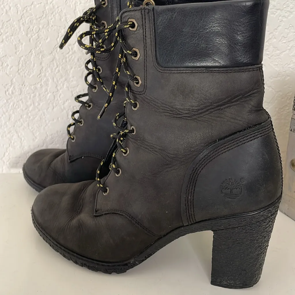 Timberland Classic Heeled‎ Lace up Boots size 9 - Image 2