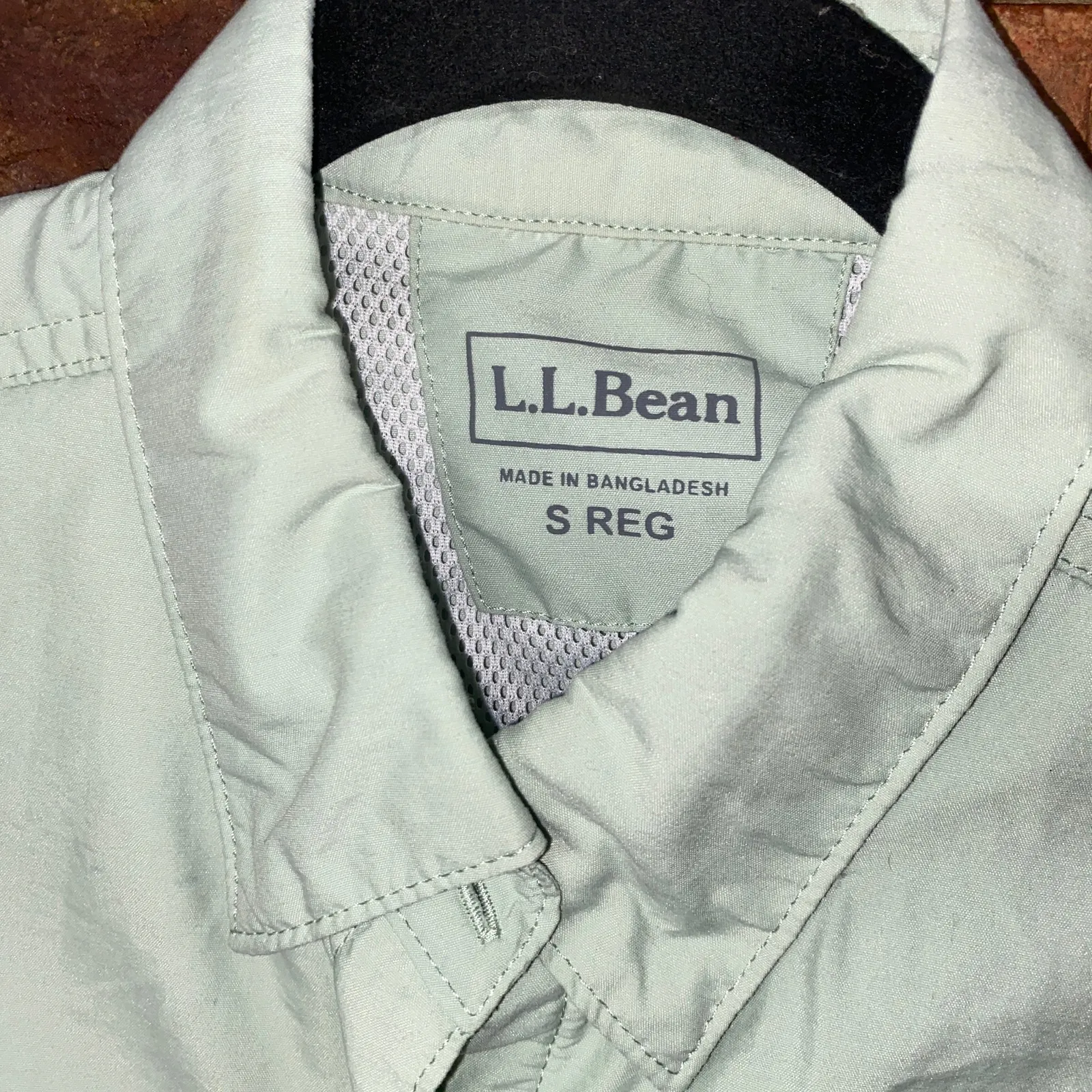 L.L. Bean Light Green Long Sleeve Button Down Shirt Women's Size Small - Image 4