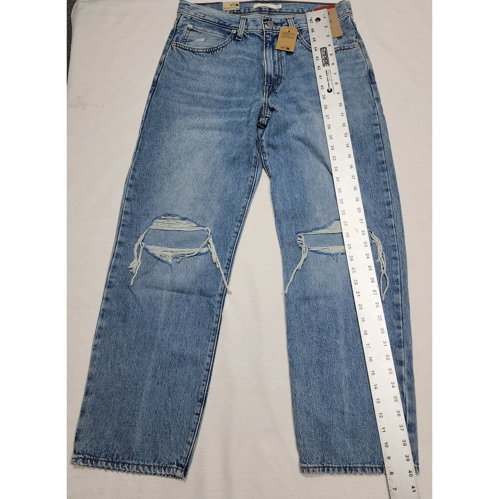 Levi's 94 baggy mid rise loose hips and thigh W30''x L31'' women's NWT - Image 3