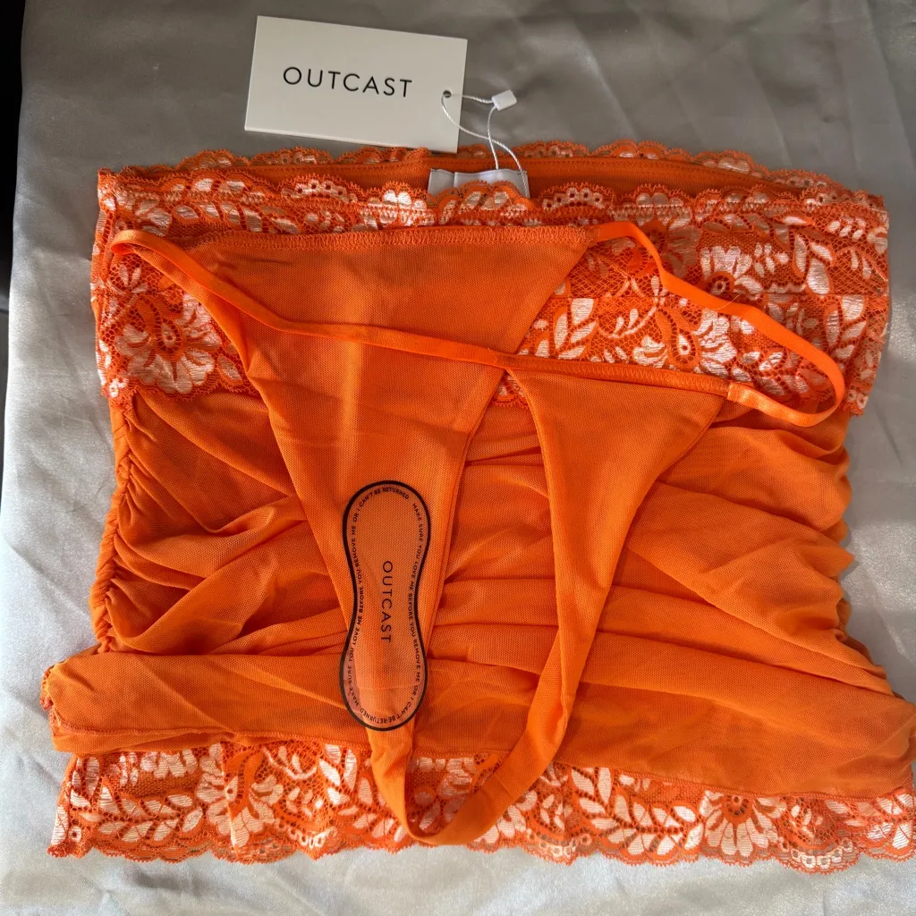 Outcast Clothing Asic Skirt Orange Size M - Image 4