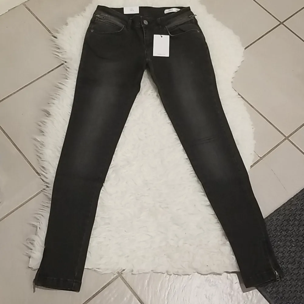 💕ANINE BING💕 CROPPED JEAN WITH ZIPPERS CHARCOAL - Image 9