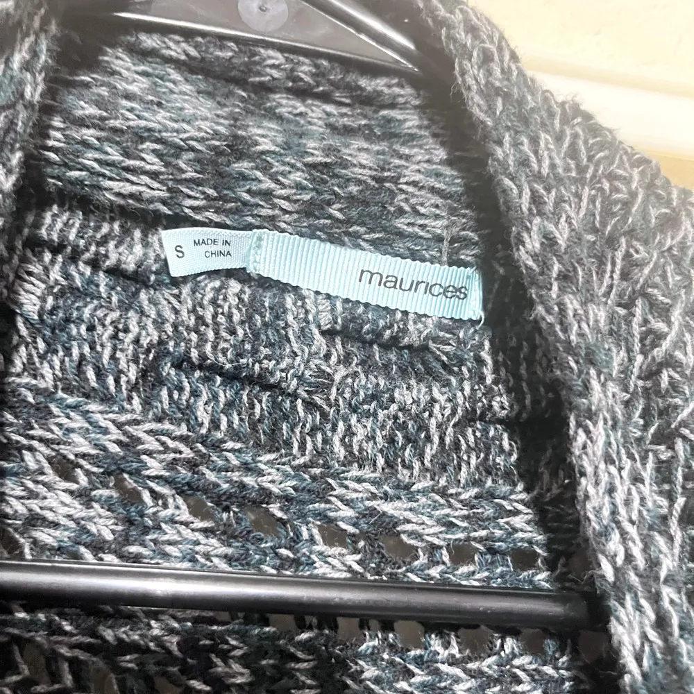 Maurices Cardigan Sweater Vest Dark Green Crochet sz S Duster Open Knit - Image 4