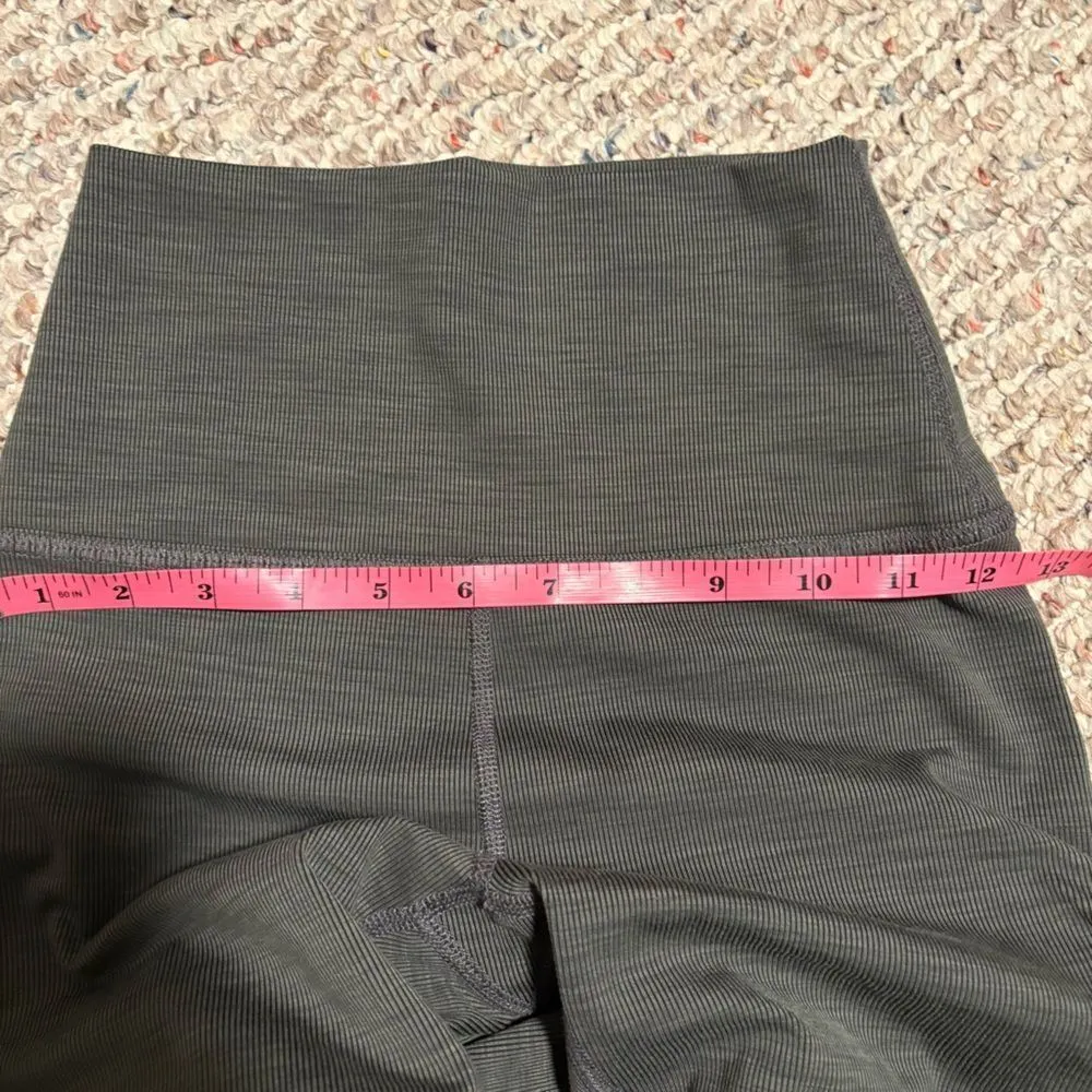 Beyond Yoga Heather Rib High Waisted Midi Legging Smoke Grey- Size Small - Image 4