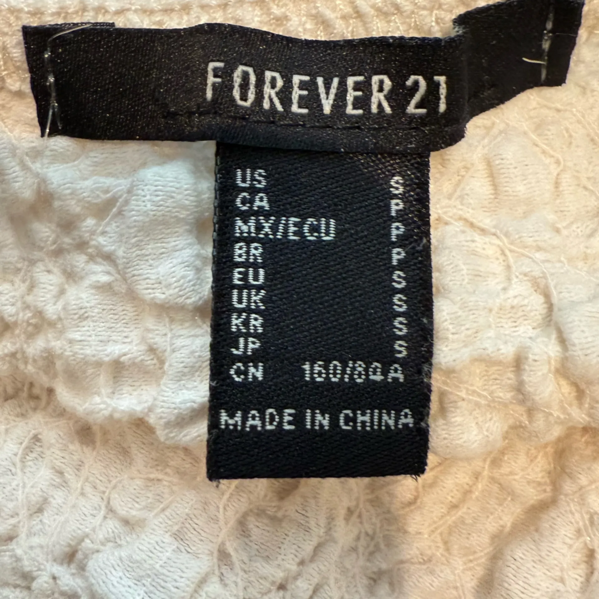 Forever 21 Cream Peplum Crop Top Puff Sleeves Smocked Women’s Size Small - Image 3