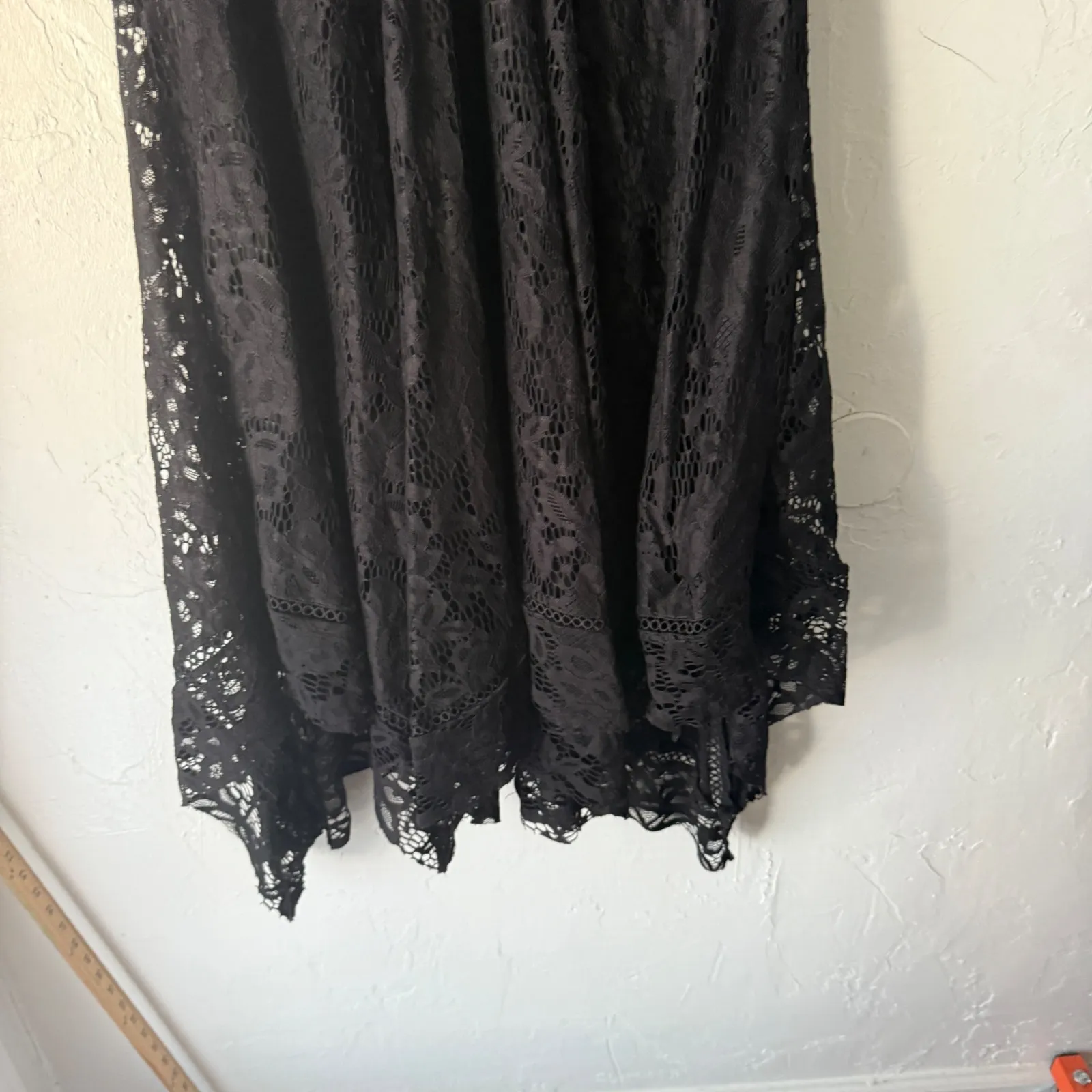 Taylor Black Lace V Neck Midi Dress Size 10 Fairy Whimsigoth Grunge Witchy - Image 6