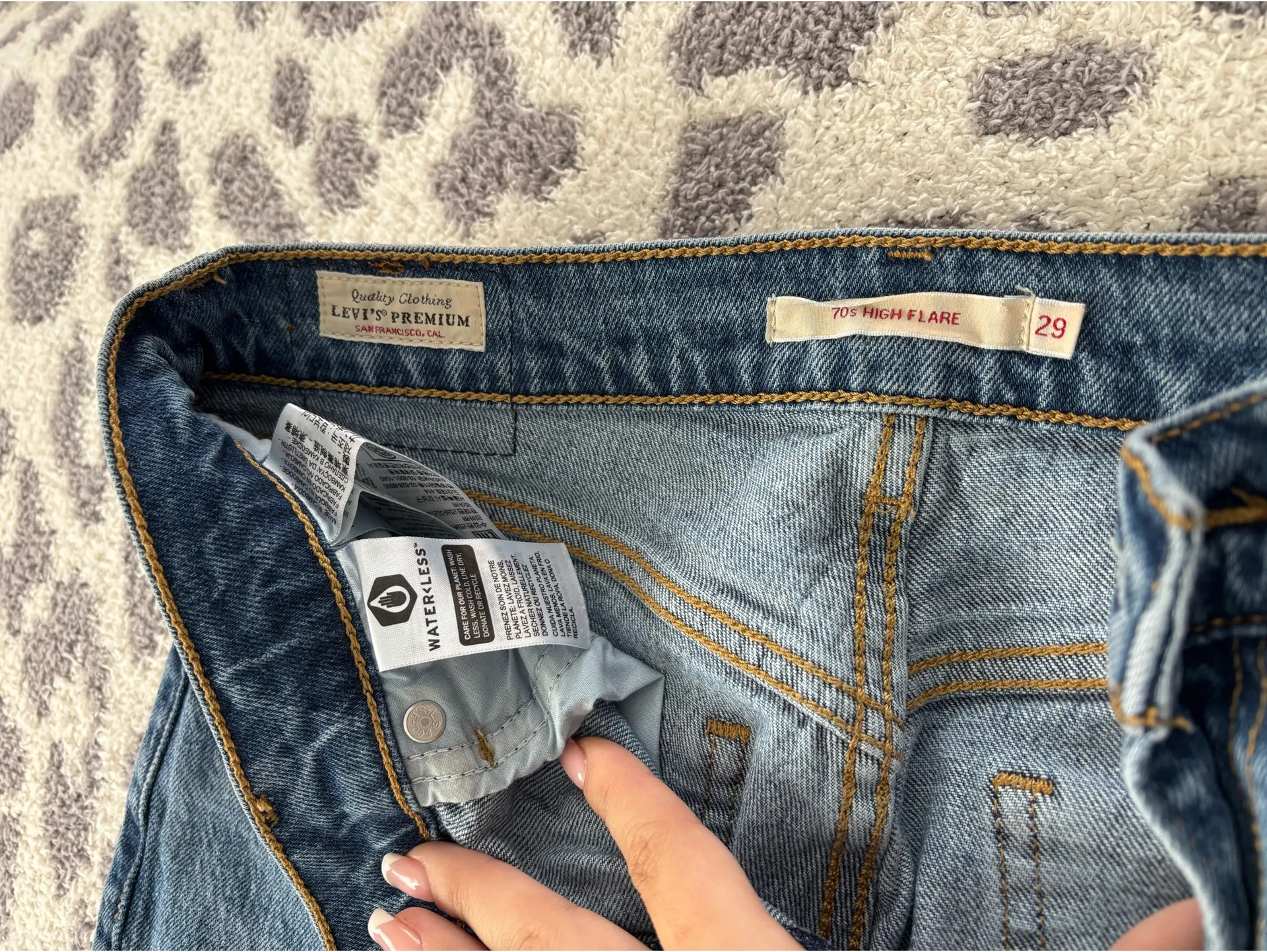 Levi’s Jeans - Image 4