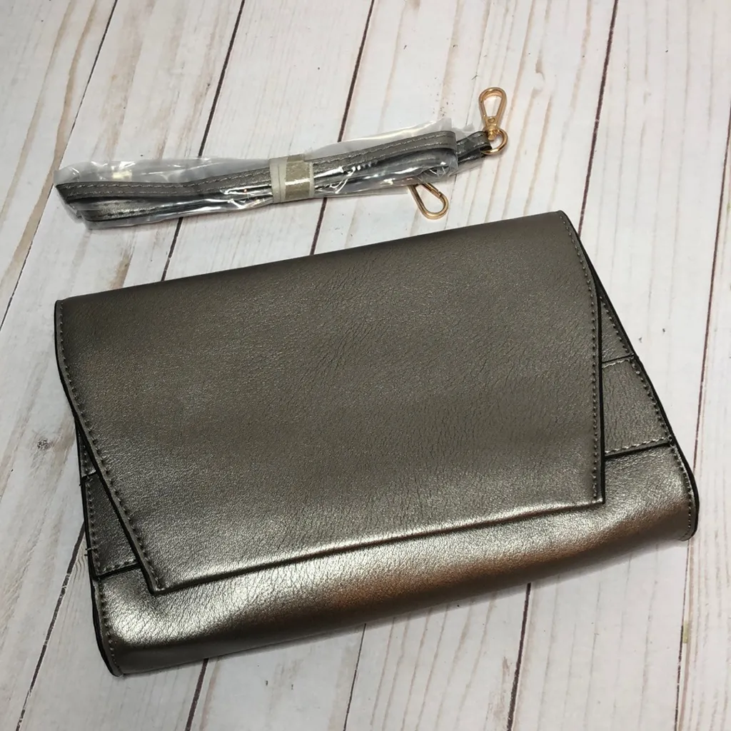 Summer & Rose Celine convertible envelope crossbody clutch purse metallic silver - Image 5