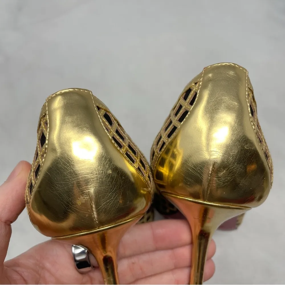 Christian Louboutin Treil 70 Crepe Metallic Gold Peep Toe Low Kitten Heels 35.5 - Image 9