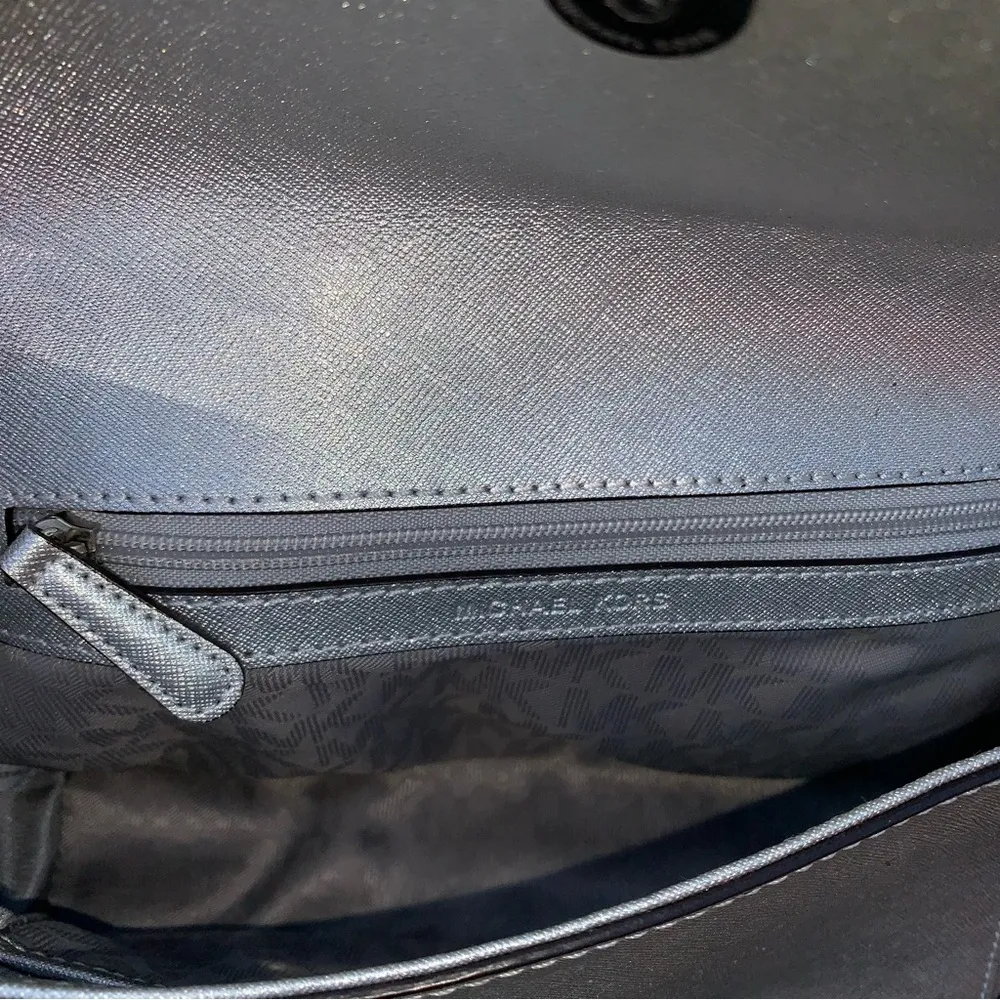 Michael Kors Silver Ava Top Handle Bag Purse with Removable Shoulder Strap - Image 10