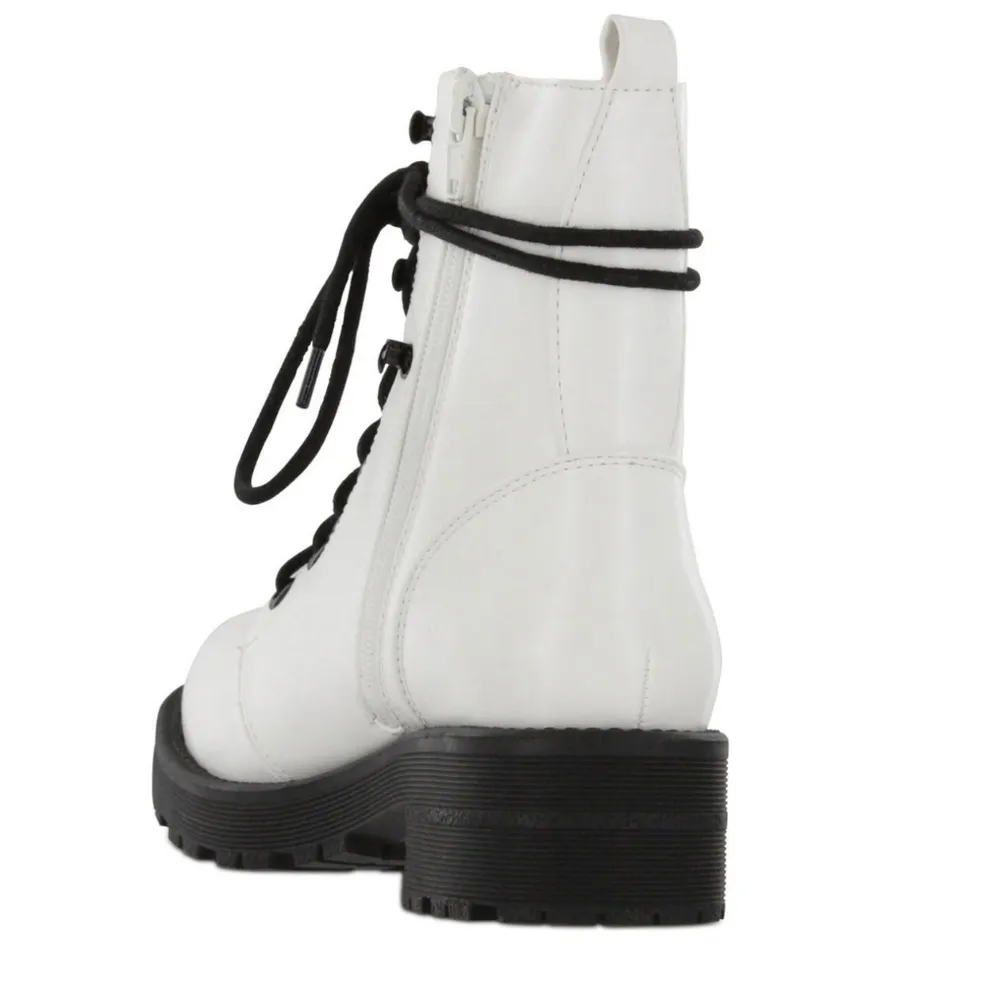 NEW In Box MIA Indigo Boot White/Black Trending 6 - Image 4