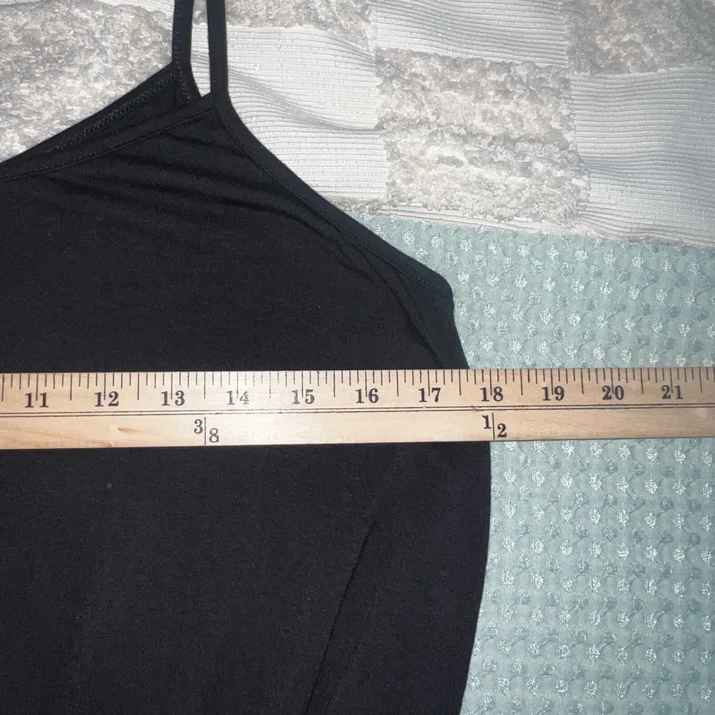 Pink Blush Jumpsuit
Size M - Image 4