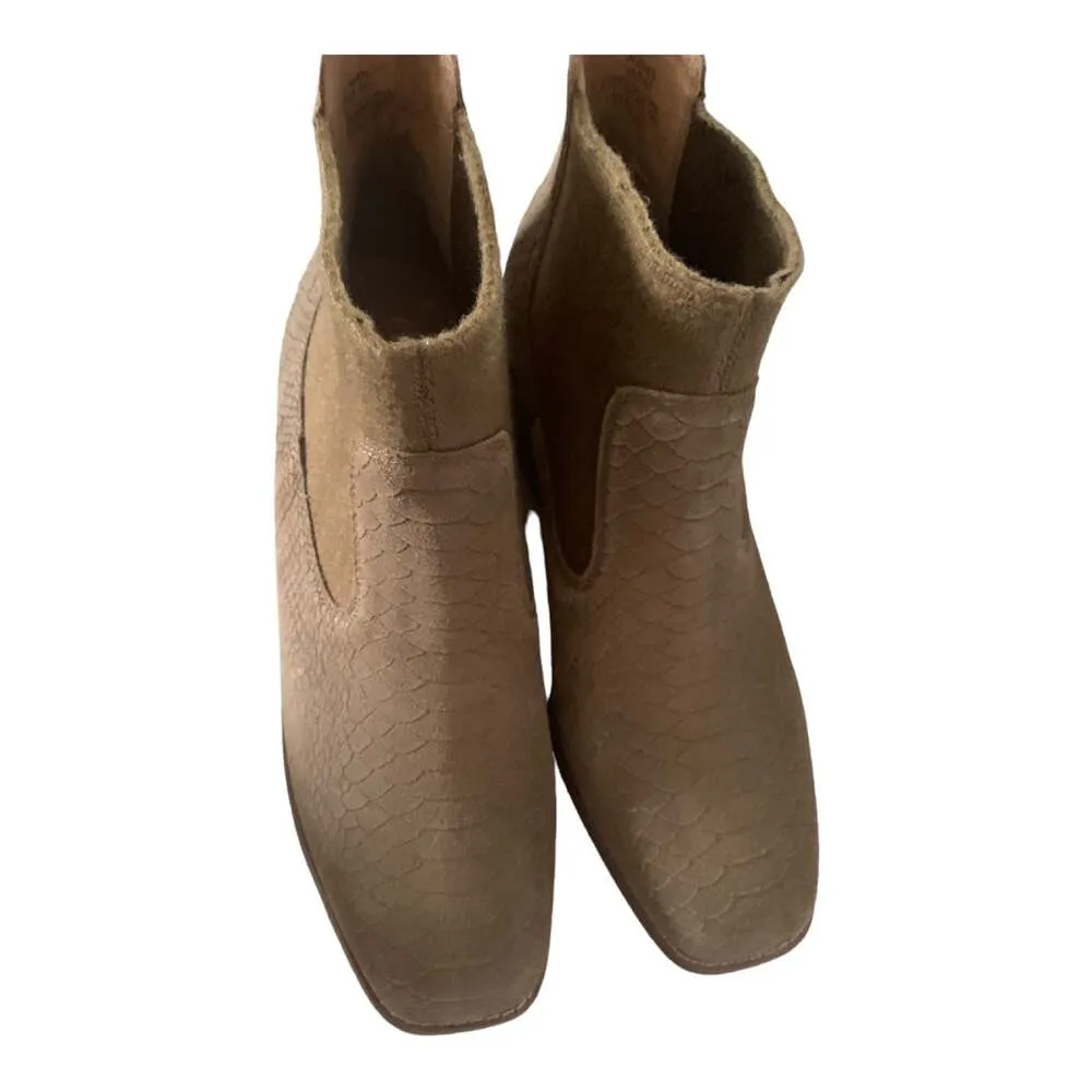 Crown vintage pull on booties brown faux animal croc print size 9 heeled woman’s - Image 9