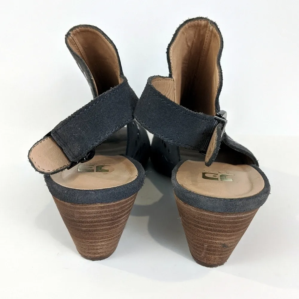 Joe's Jeans Suede Heeled Boots Size 8.5‎ - Image 3