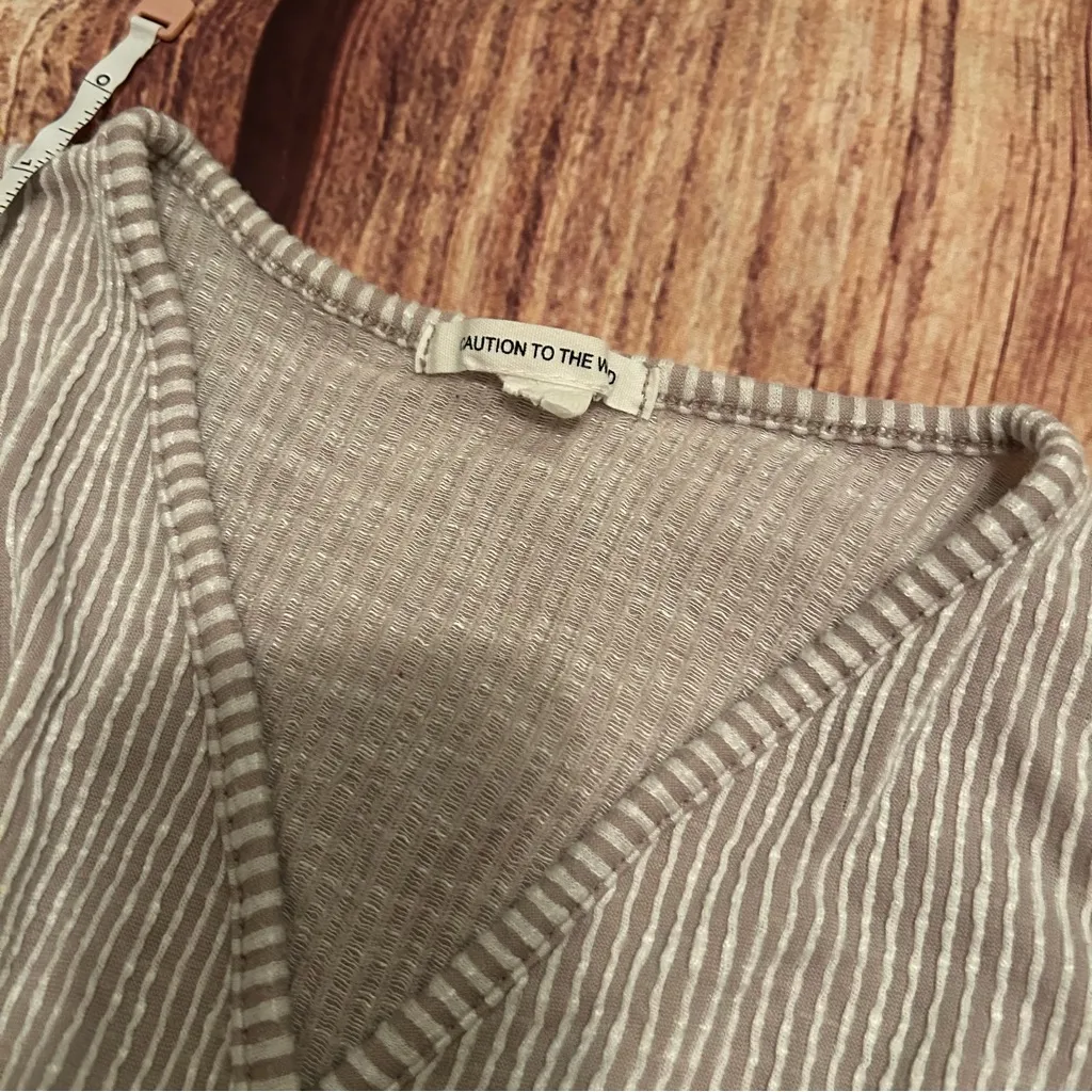 Women’s Caution To The Wind Tan Dress Size Small - Image 4