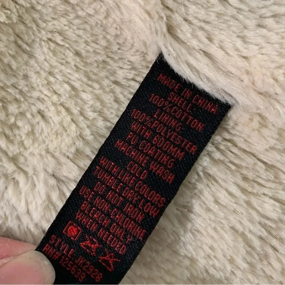 Yoki New York women's medium military green jacket with soft faux fur - Image 2