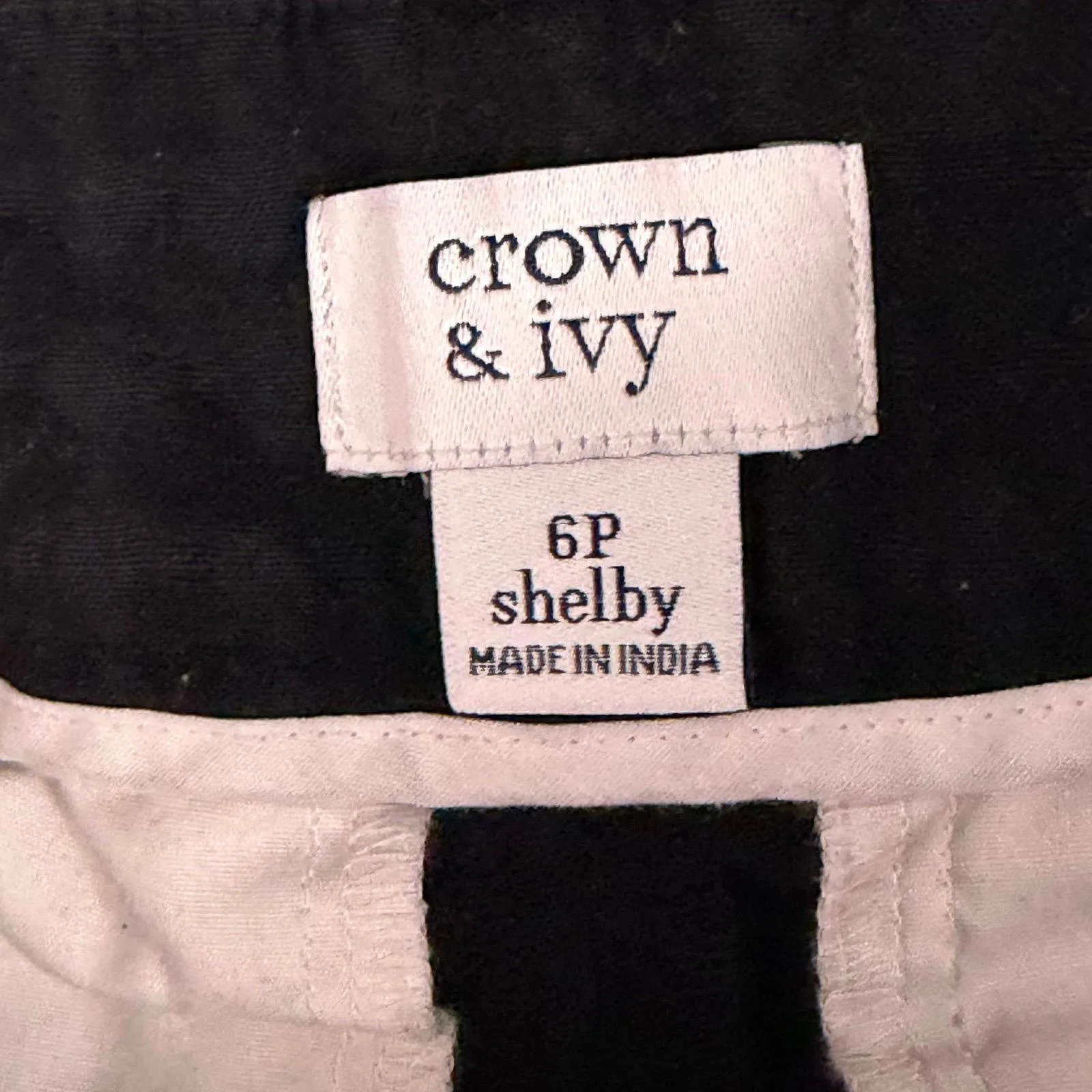 Crown & Ivy Shelby Scalloped Hem Shorts Size 6P - Image 7