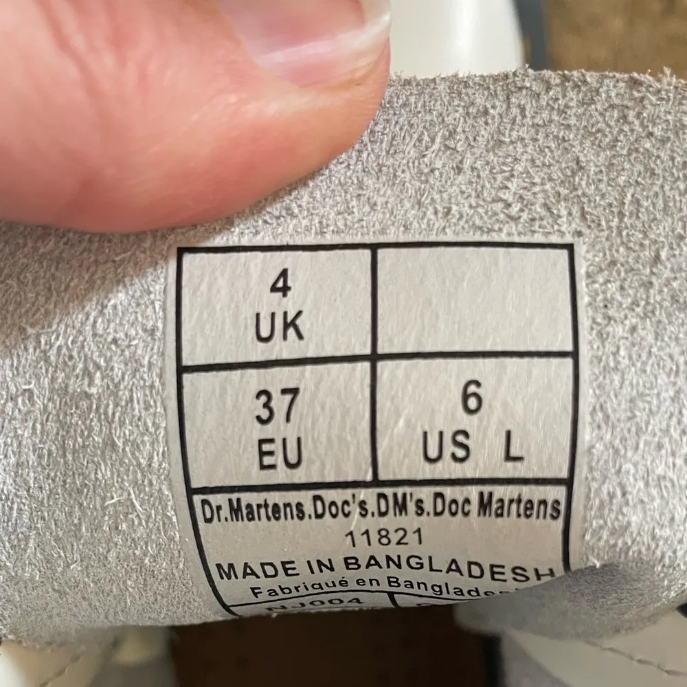 NWT Dr. Martens 1460 Pascal Virginia Leather Lace Up Boots sz 6 - Image 6