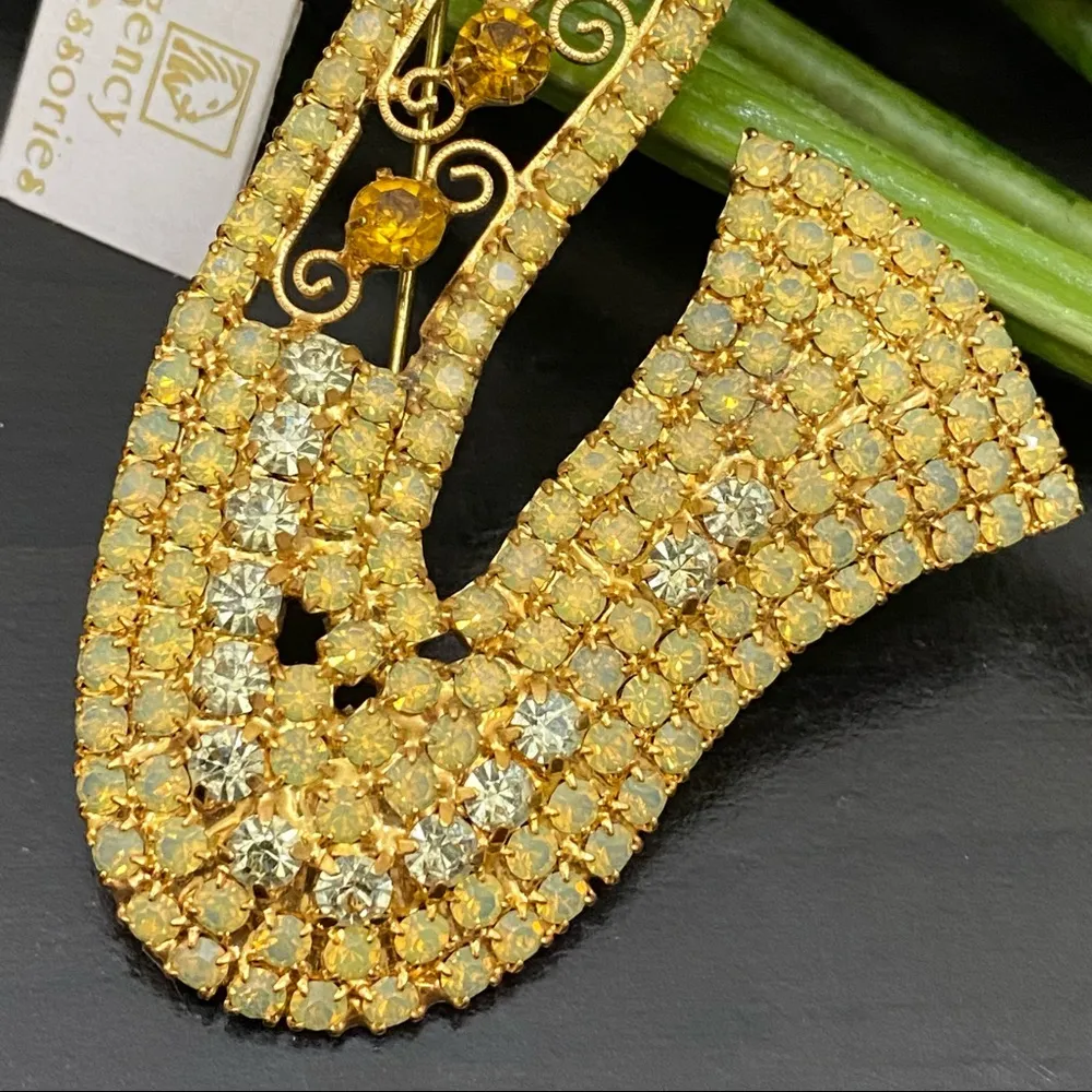 Vintage Regency Accessories Gold - Image 2