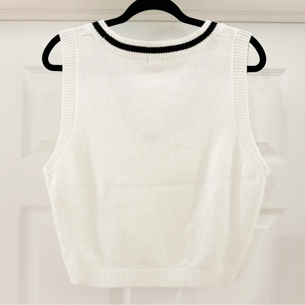 Garage Preppy Varsity Mini Sweater Vest V Neck Sleeveless White Black sz Large - Image 7