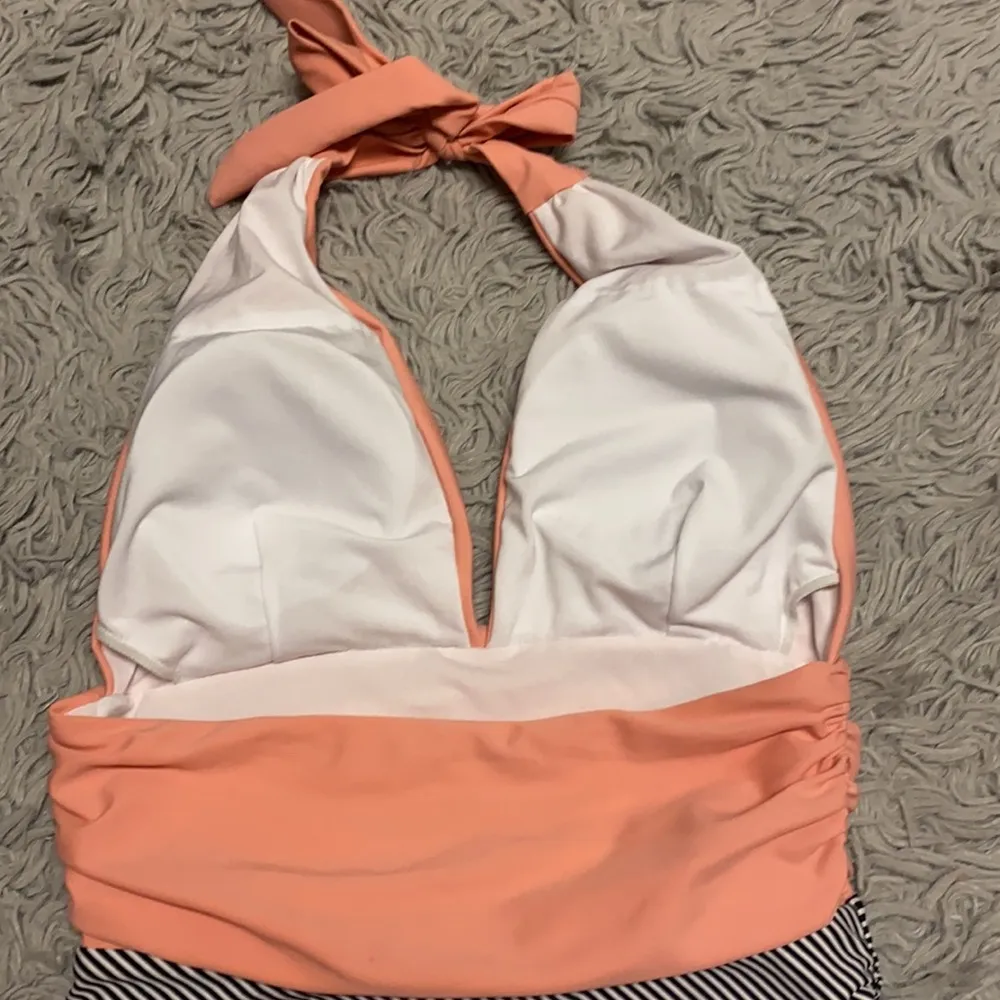 Cupshe Swimsuit Peach Striped Halter Plunge One Piece S Small - Image 4