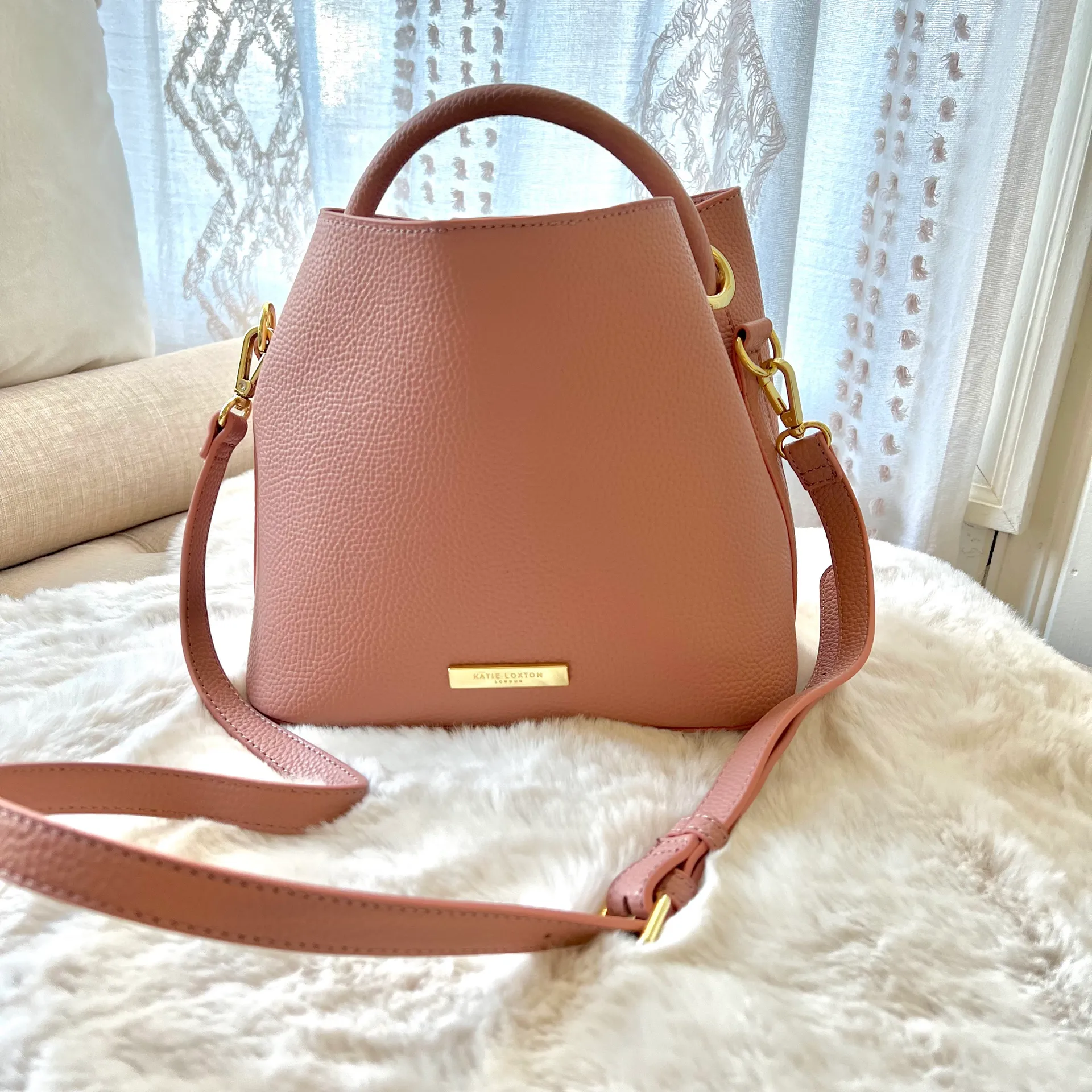 Katie Loxton Pink Vegan Leather SIENNA SLOUCH CROSSBODY Bucket BAG NWOT - Image 6