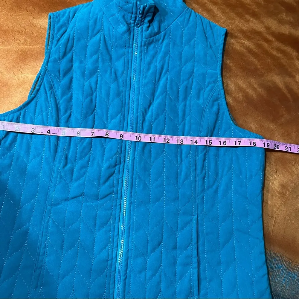 Nomadic Traders Quilted Vest size medium full zip Blue - Image 7