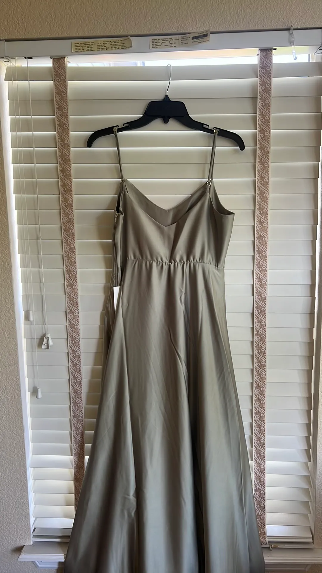 boho wedding dress shop Diamond by Ariamo Vintage blue gingham skirt YGroup_spritzia-one-shoulder-maxi-dress Size:3 yrs Deep V neck