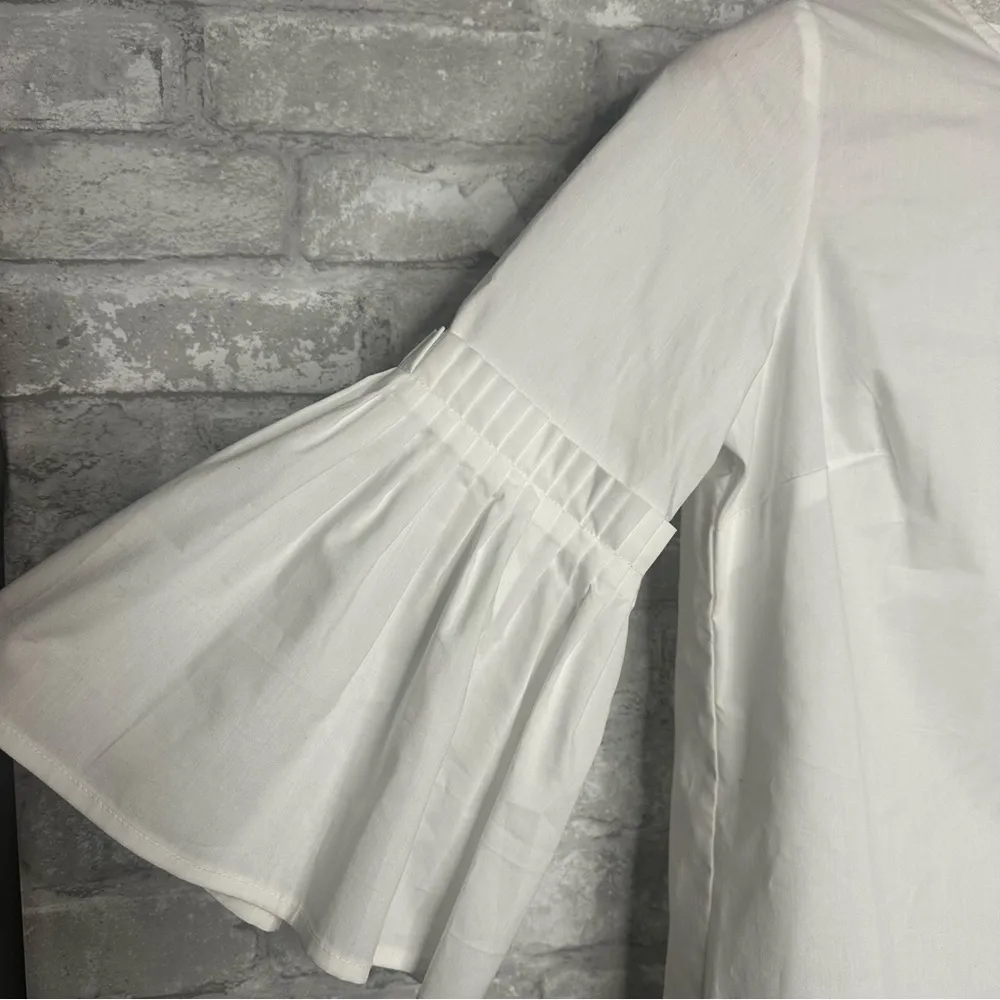 Marled Reunited Clothing White Bell Sleeve Boxy Blouse Size Small - Image 2