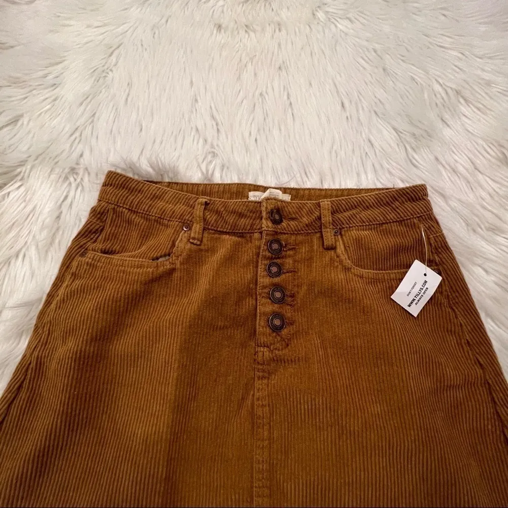 Sky & Sparrow Corduroy Mini Skirt Cognac Tan - Image 3