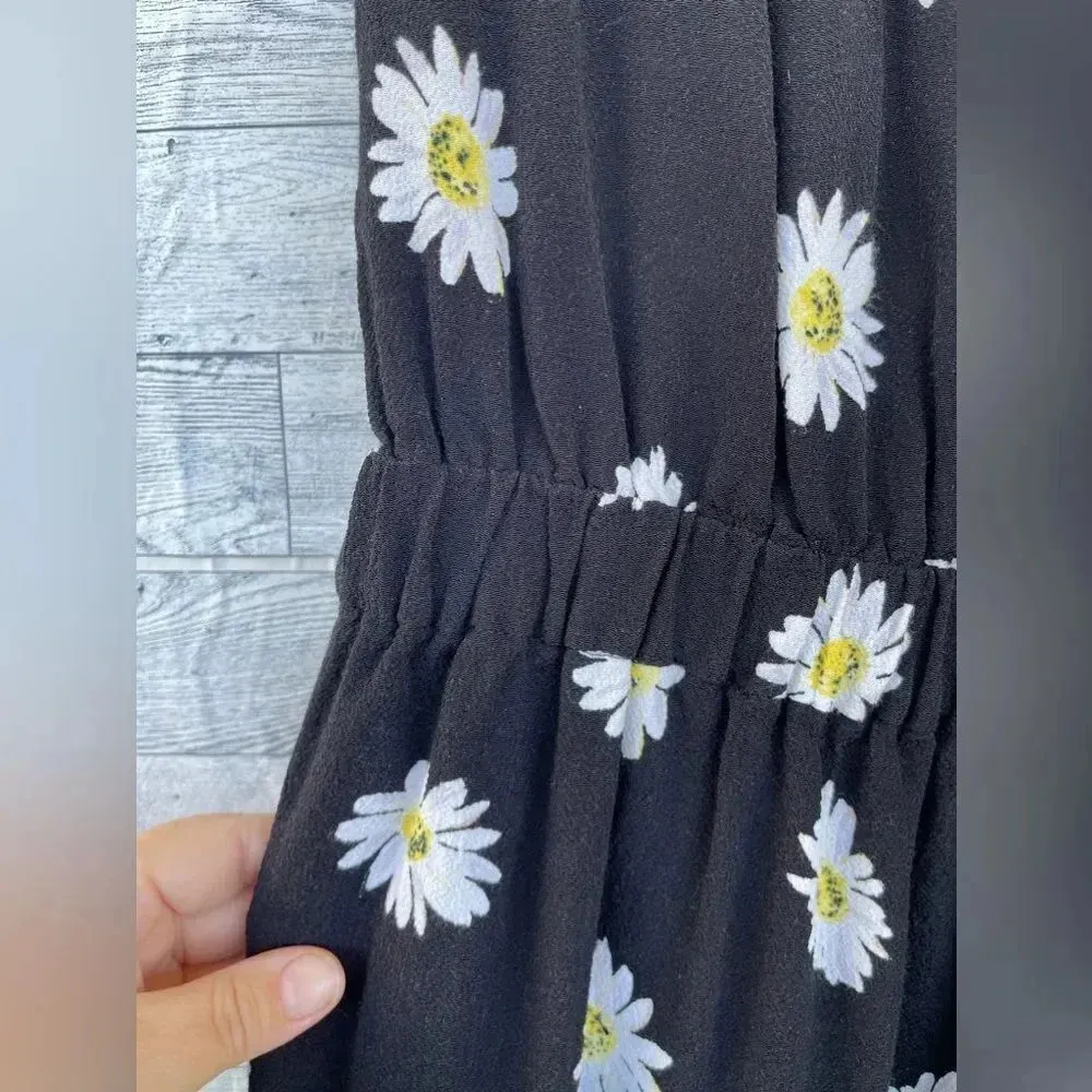 Kate Spade Daisy Dot Crepe Romper size 6 - Image 9