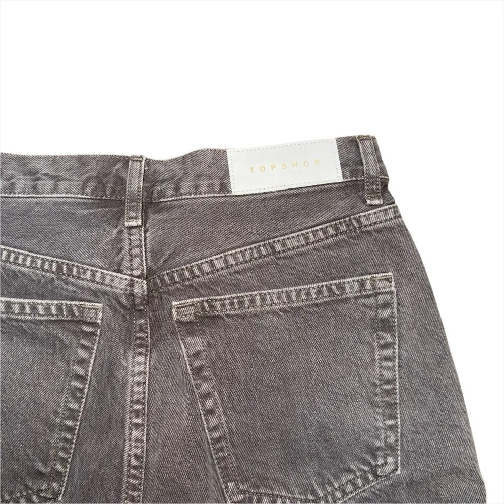 NWT Topshop Editor Straight Leg Jeans 26 x 30 High Rise Button Fly Gray Taupe - Image 4