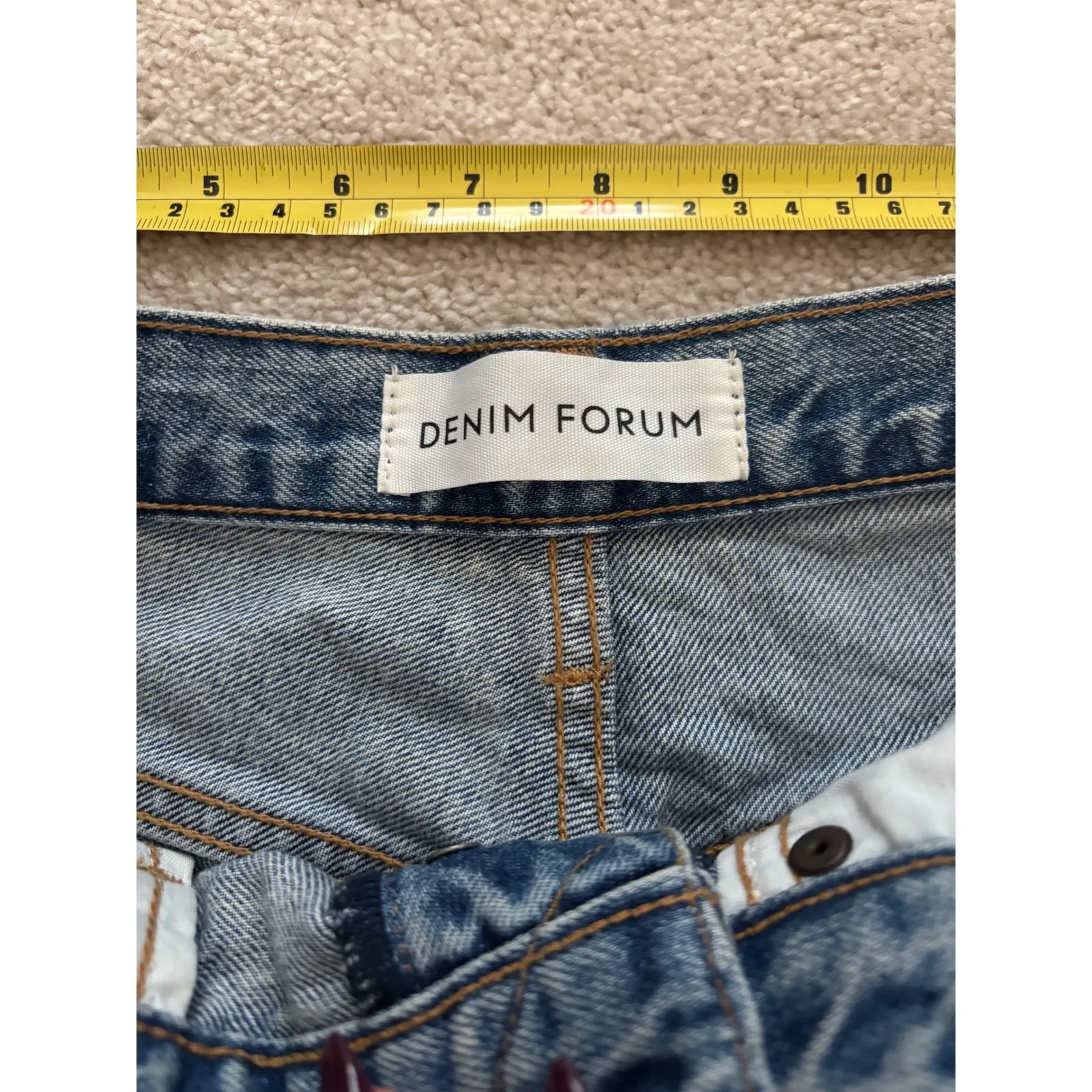 Aritzia DENIM FORUM The Joni High Rise Loose Light Wash Distressed Jeans Size 28 - Image 9