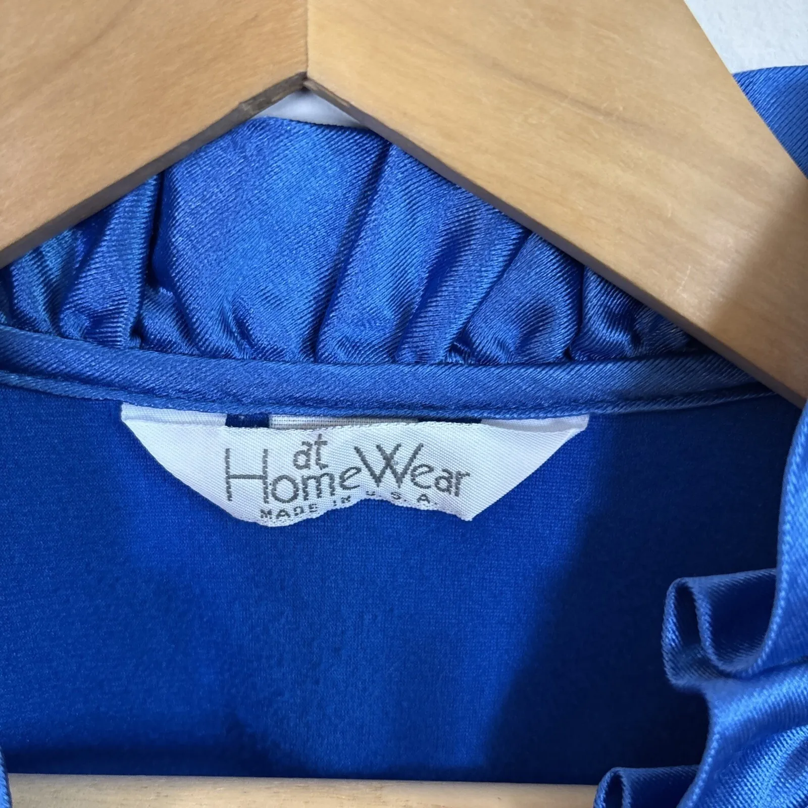 Vtg Sears At Home Wear Robe Womens Sz M Royal Blue Ruffle Trim Long Size M - Image 4