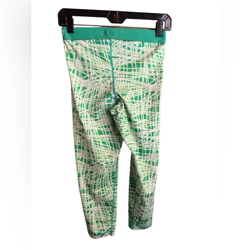 Nike Pro Cool Tracer Womens Capri Legging Crop Pant Print Green White Sz Medium - Image 3