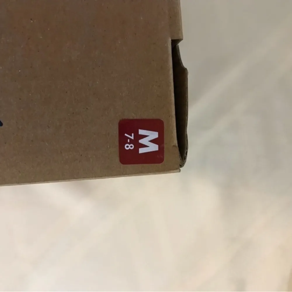 NWT DF By  Dearfoams Women's Slippers- M 7-8‎ - Image 7