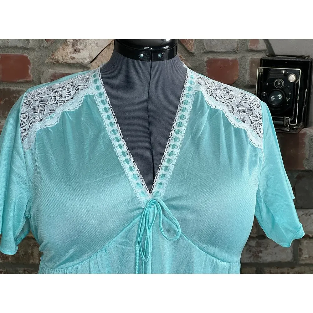 nightgown satin aqua lace V neck long Blue Size L - Image 3