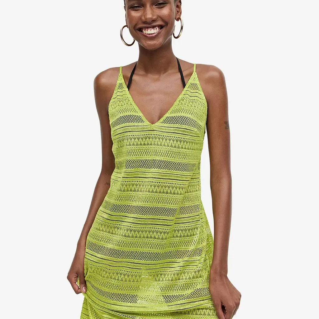 Vibrant Green Knit Midi Dress - Image 3