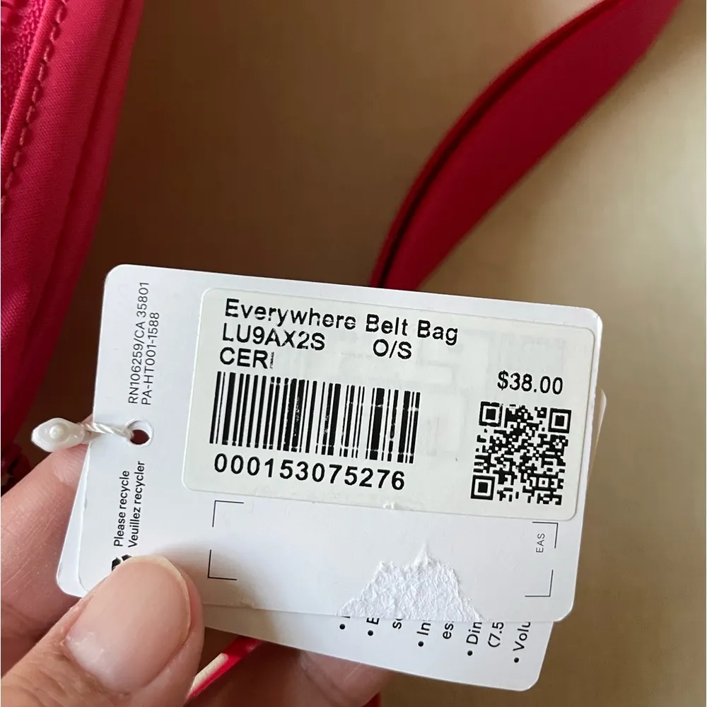 Everywhere Belt Bag 1L - Cherry Mist - Image 6