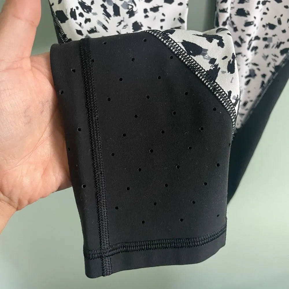 Athleta Black White Speckled Midi Thigh Yoga Athletic Legging Pant SZ XS - Image 4