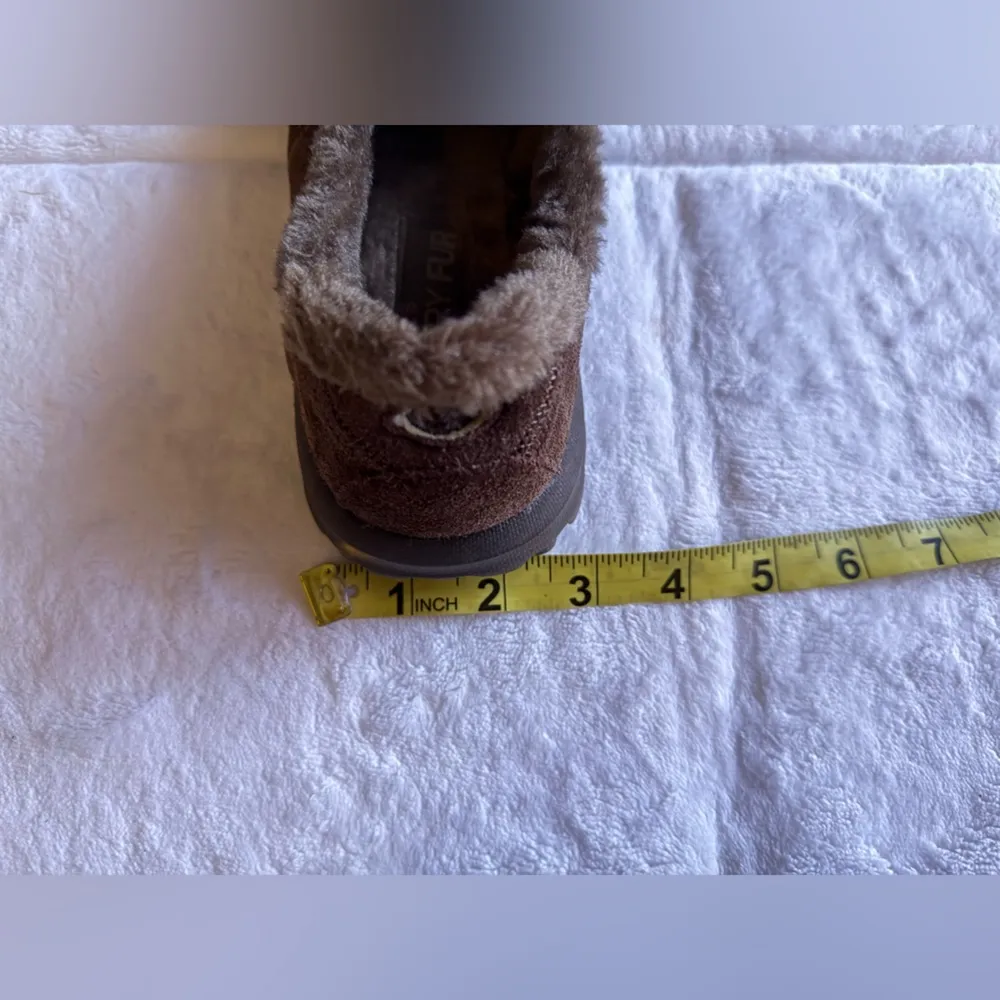 Skechers Memory Form Fit Slip-On Loafer Brown Suede Faux Fur Lined comfy 7.5 - Image 5