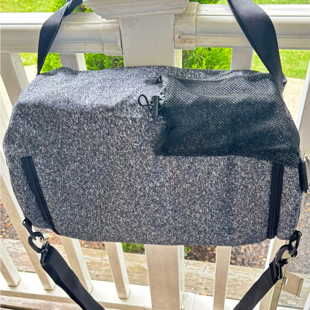 Secret PINK duffle bag - Image 5