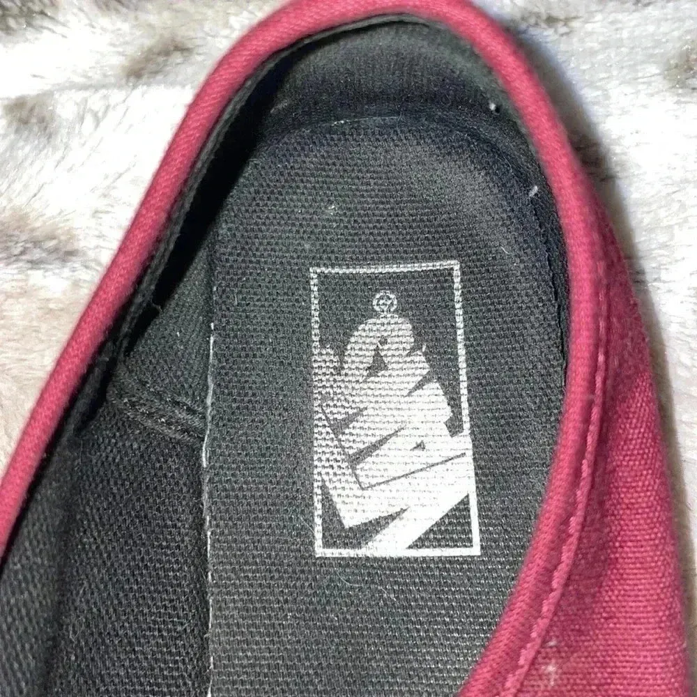 Van’s Sneakers - Image 3