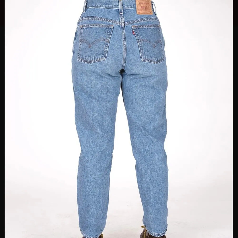 Vintage Levi's Jeans 550 Relaxed FIt Tapered Leg High Rise Mom Jeans 30" waist - Image 2